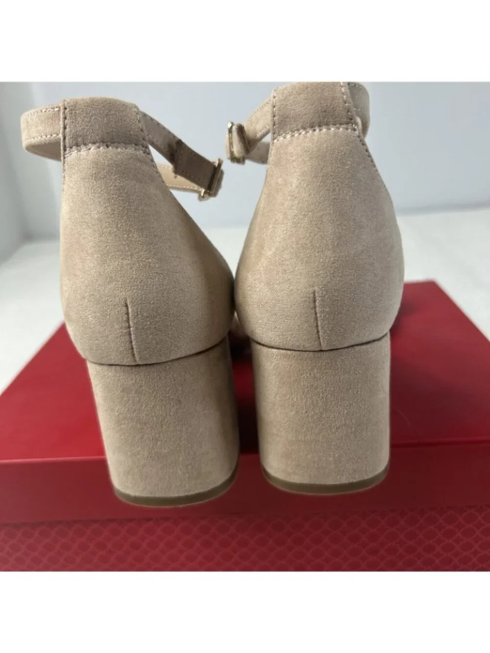 Kelly & Katie Size 7 Fawn KK Marybel Block Heel 2.5 